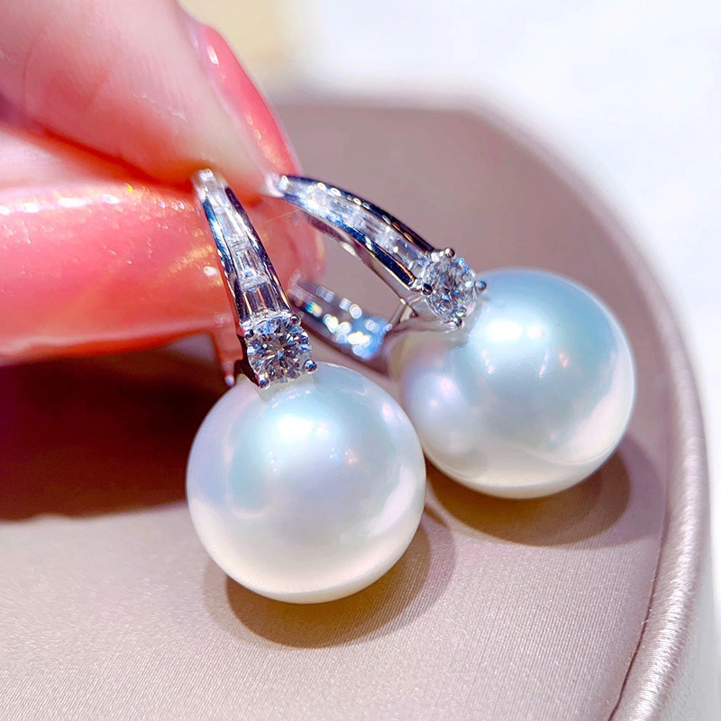 2024 new trendy French imitation pearl earrings high-end light luxury earrings simple and fashionable earrings for women