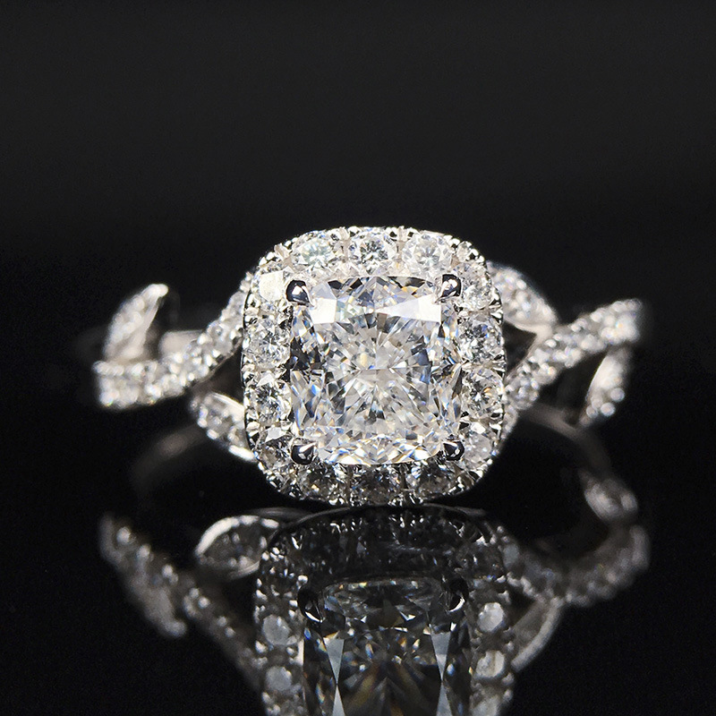  Hot selling new princess square ring European and American hot style inlaid zircon women's jewelry engagement proposal ring