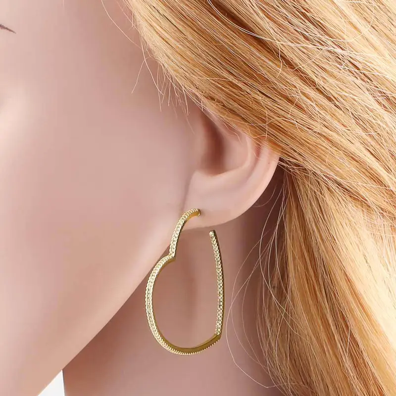 AS jewelry European and American new copper plated 18k gold love heart-shaped hollow zircon earrings earrings erz90