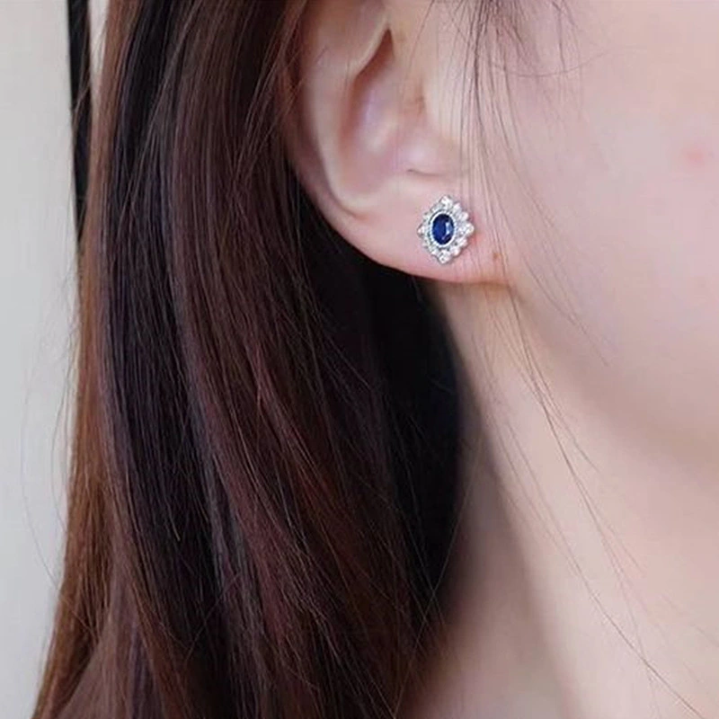 Live streaming style internet celebrity retro earrings new diamond sapphire zircon flower-shaped earrings for women