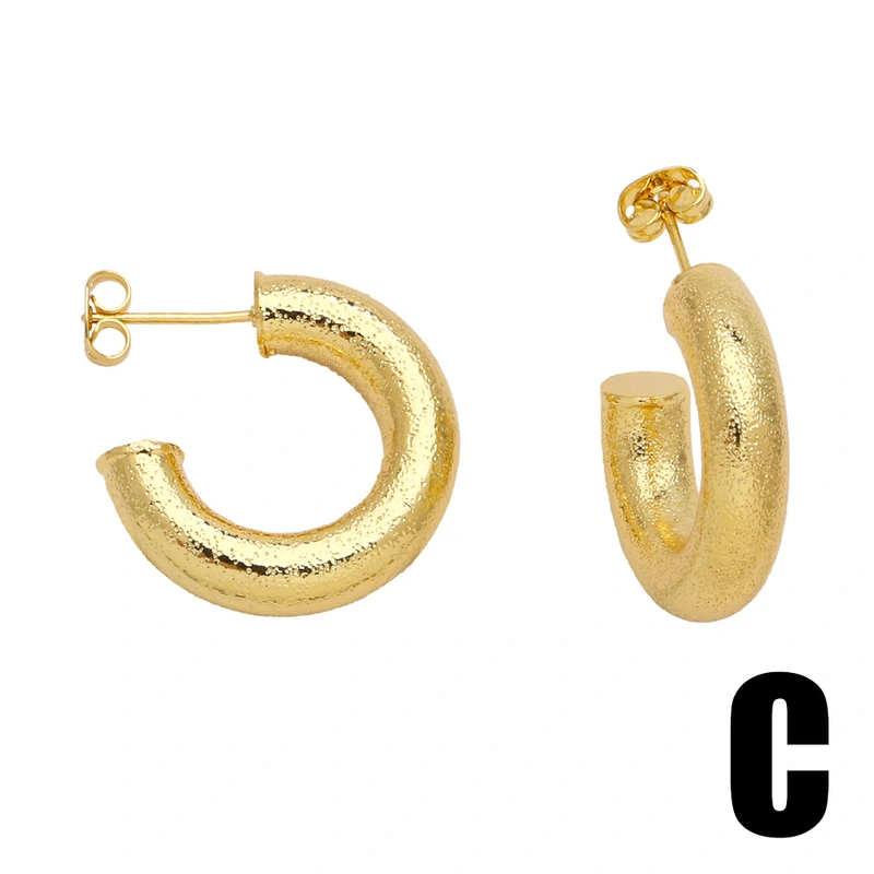 Clearance hot sale geometric gold-plated earrings female simple retro high-end glossy earrings earrings ery22