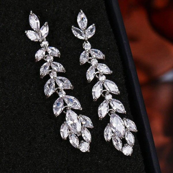 Long, elegant and slim earrings with flowers and leaves, full of zircon earrings, elegant European and American style earrings