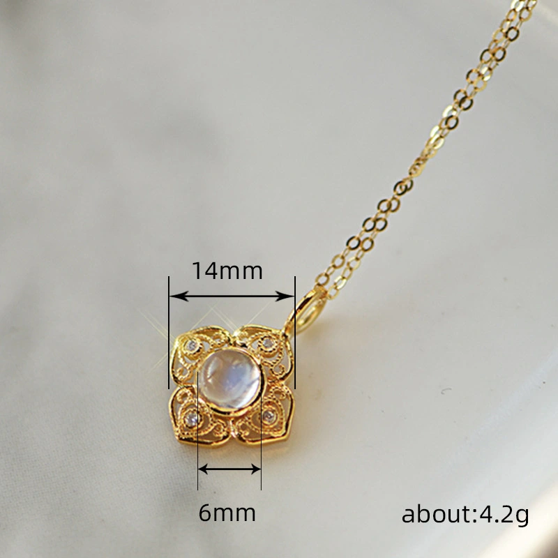  French fashion four-leaf clover hollow necklace earrings temperament lace retro set high-end female jewelry