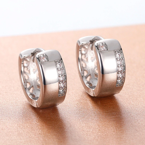 Korean fashion OL earrings simple U-shaped zircon ladies earrings source manufacturers wholesale