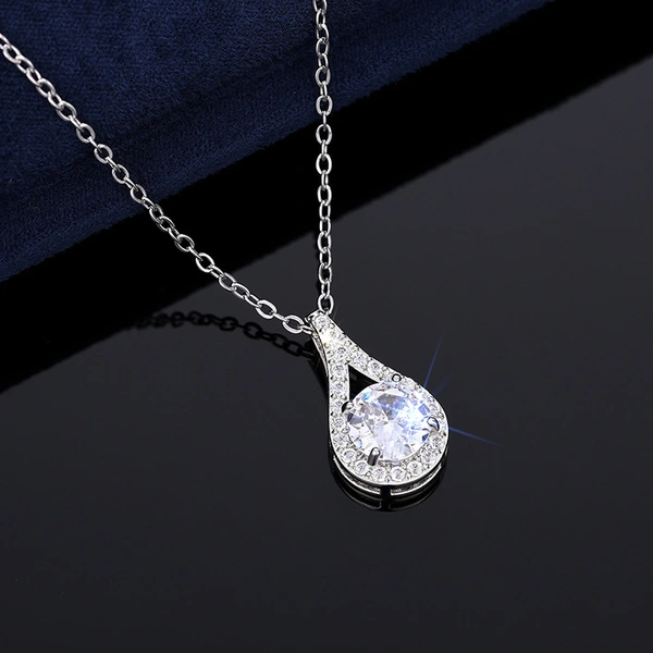  Eight Hearts and Eight Arrows All-match Clavicle Necklace Waterdrop Shape Temperament Korean Style Hot Style Jewelry Classic Women's Necklace