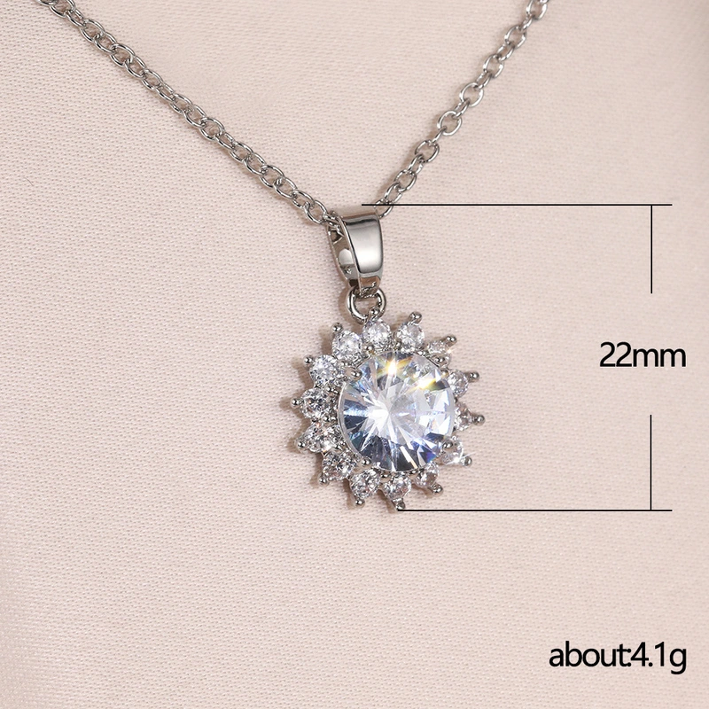 European and American high quality necklace 3A shiny zircon flower necklace for women all-match clavicle chain wholesale