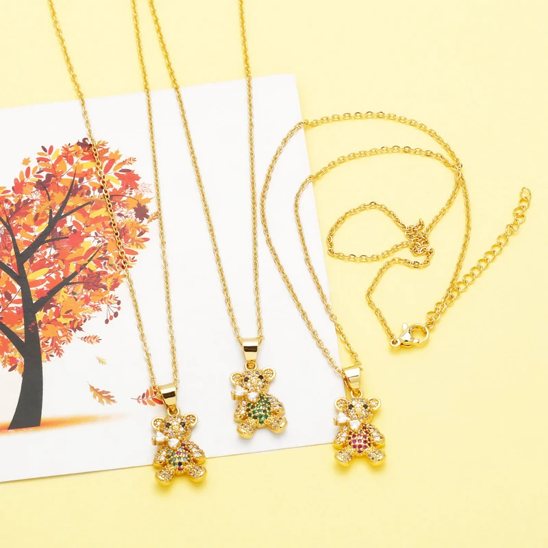 European and American cute bear necklace simple fashion inlaid zircon temperament colorful bear pendant clavicle chain nkq48