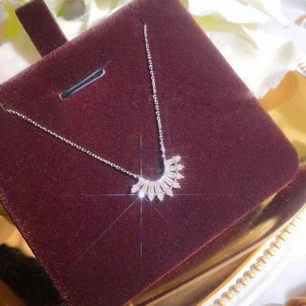 New clavicle chain copper inlaid T square zircon fan-shaped pendant necklace Valentine's Day gift for girlfriend