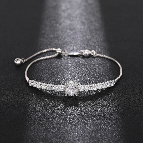 European and American style simple bracelet for women with adjustable elasticity, fashionable and new ladies' jewelry for everyday use