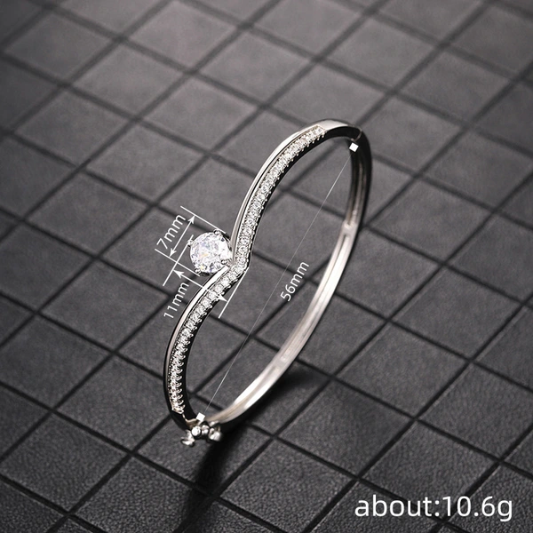 Crown Gentle Hot Selling Round Luxury Bracelet for Women, Elegant and Fashionable Dress Matching Jewelry