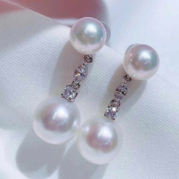 European and American style imitation pearl earrings, simple and elegant diamond-studded long shell pearl earrings, small Chanel style accessories