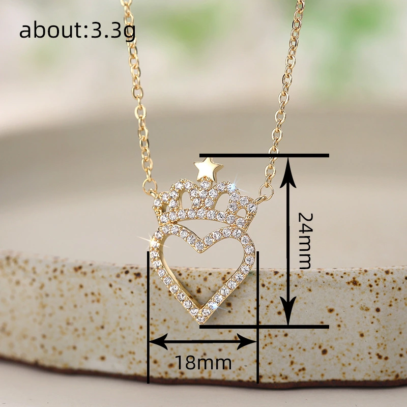  European and American celebrity love necklace female crown star design necklace niche personality Internet celebrity style jewelry