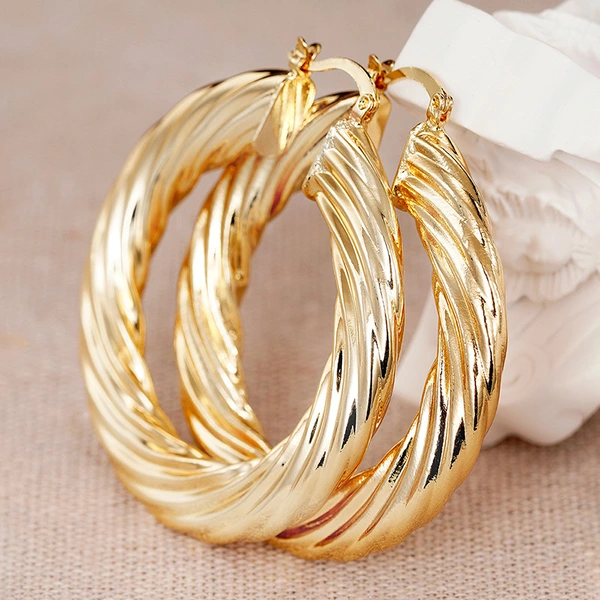 Live broadcast hot-selling ear clips spiral texture large hoop earrings metallic luster style jewelry