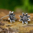 New live earrings for women retro pastoral sunflower sunflower jewelry antique silver exquisite earrings