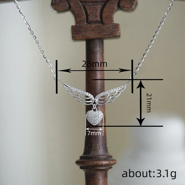  Korean version of the heart pendant female angel wings elegant lady necklace heart-shaped niche o-shaped chain
