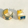 Xiaohongshu's hot-selling blue daisy earrings, simple C-shaped earrings, European and American celebrity floral earrings