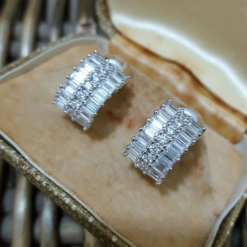  Brass electroplating simple versatile earrings for women geometric zircon design jewelry fashionable daily matching jewelry