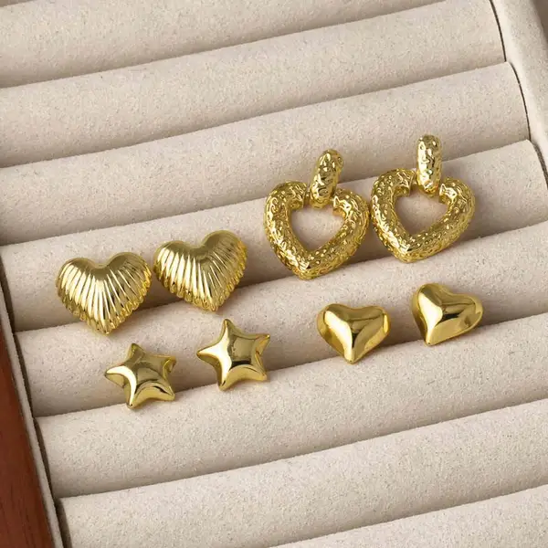 AS jewelry Europe and the United States hot selling smooth love heart-shaped earrings female gold-plated five-pointed star earrings earrings era105