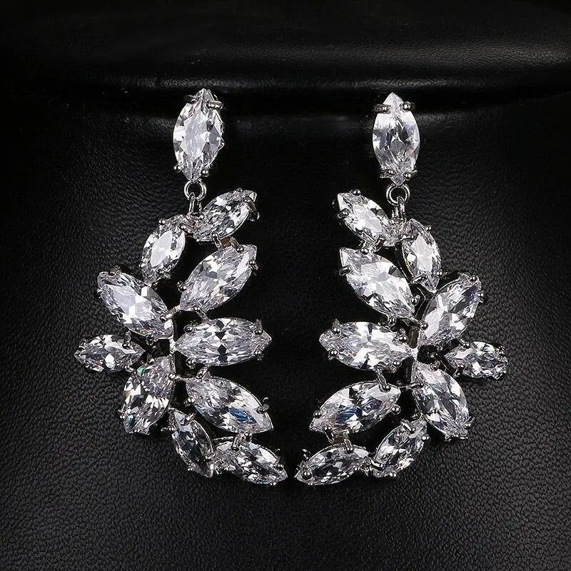 High-end fashion evening zircon leaf tassel earrings temperament versatile retro leaf-shaped earrings for women