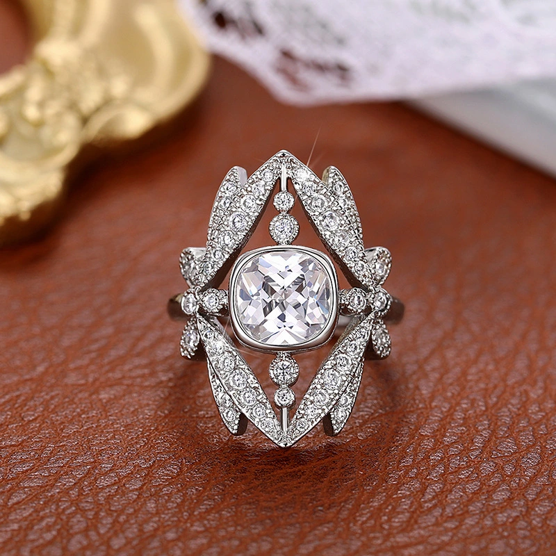   New crown ring unique design hollow domineering ring geometric high-end ring
