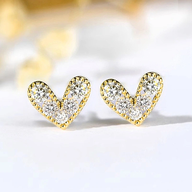  Versatile commuting exquisite heart earrings for women small micro-inlaid zircon earrings fashionable daily matching style
