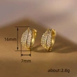 Fully inlaid leaf earrings for women, small and exquisite forest-style French super shiny earrings, light luxury small leaf female earrings