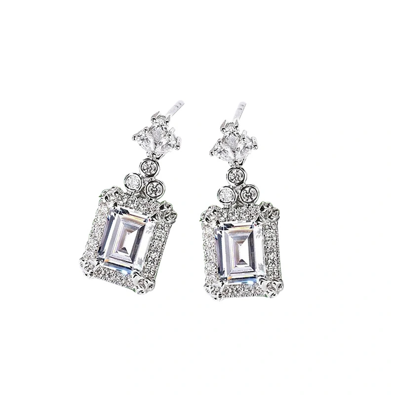  Korean exquisite zircon micro-inlaid earrings, super shiny, everyday versatile, light luxury high-end earrings source manufacturer