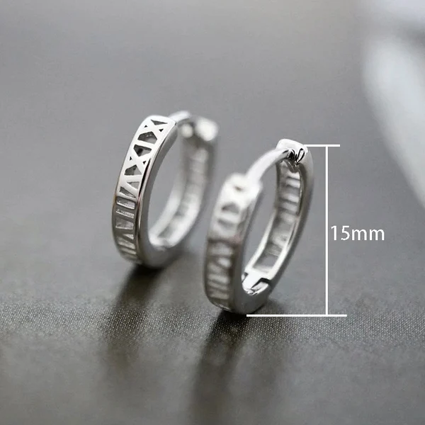 Creative hollow Roman numeral earrings simple and versatile commuter earrings temperament circle earrings for women
