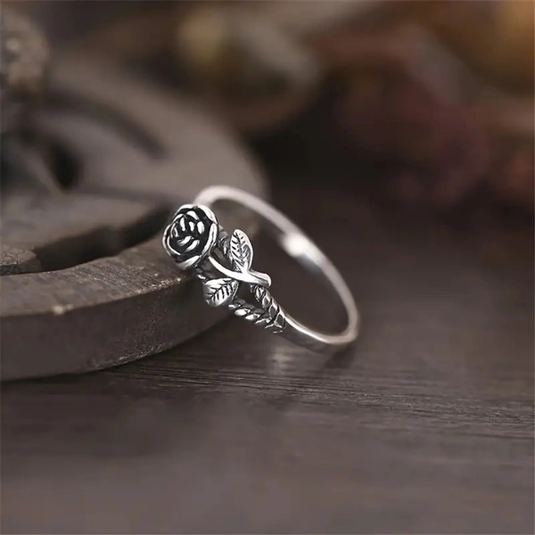 Retro style old flower ring three-dimensional rose classical thin circle ring temperament charming index finger ring
