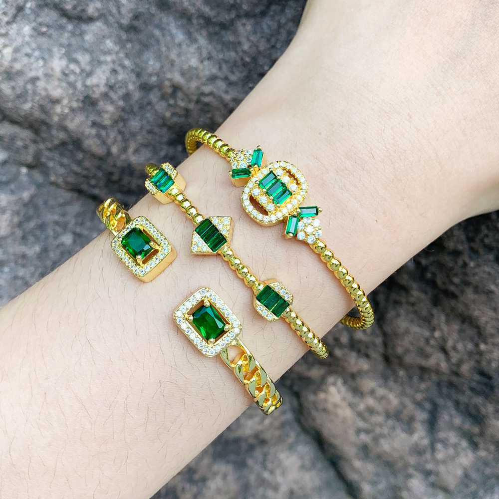 European and American new temperament retro emerald zircon bracelet niche light luxury high-end sugar cube bracelet brd77