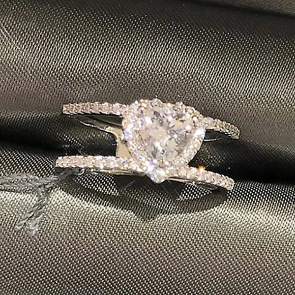  New double-layer love ring for women, princess-style luxury ring, factory direct sales, elegant lady style