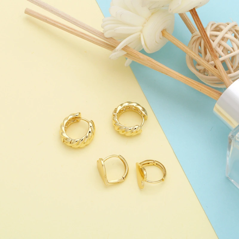 European and American fashion retro love earrings female niche design temperament all-match cold style thread earrings err68