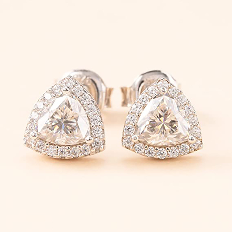 High-quality hot-selling triangular zircon earrings with cool temperament, small, simple and advanced