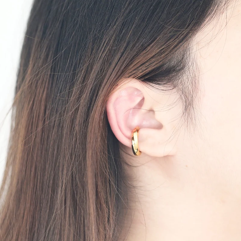 Design sense C-shaped thread personality ear clip European and American simple cold style no ear piercing ear bone earrings female era127