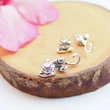  Second-hand hot selling cat earrings for women with movable design, fashionable and cute, suitable for daily wear