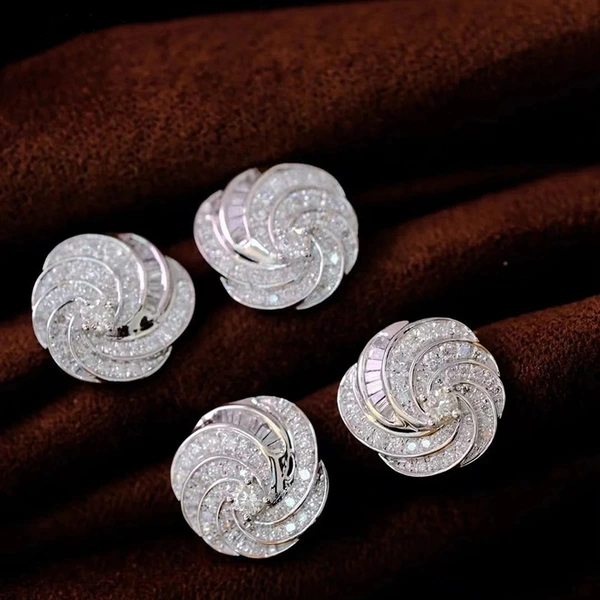 Temperament high-end zircon rotating earrings 2024 new trend light luxury earrings flash diamond geometric earrings