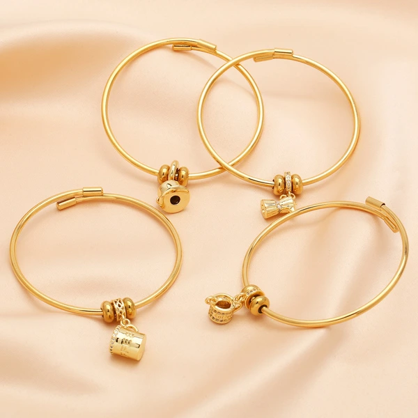 European and American cross-fashion simple water cup bracelet niche design copper plated 18k gold pendant telescopic bracelet brm05