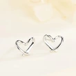   Simple minimalist heart earrings for women, sweet and fashionable everyday accessories