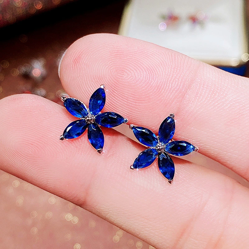 Korean version of the colorful star earrings sweet flower five-pointed star ladies earrings energetic girl student earrings