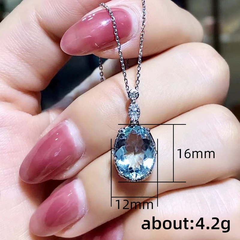 New luxury light blue simulated topaz group inlaid zircon necklace fashion pendant women's clavicle chain