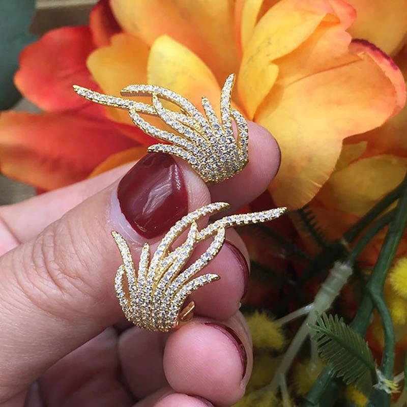  Fan-shaped imitation tassel earrings, octopus temperament design earrings, vintage high-end full-studded female earrings