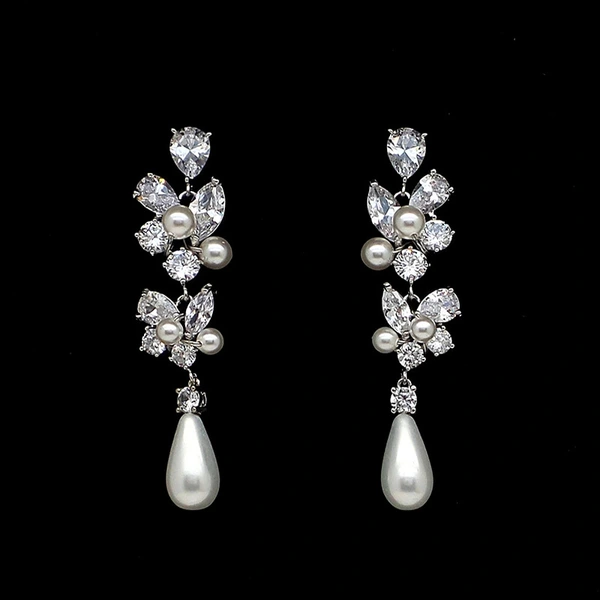 Gentle temperament long earrings flower imitation pearl high-end leaf water drop French earrings wholesale
