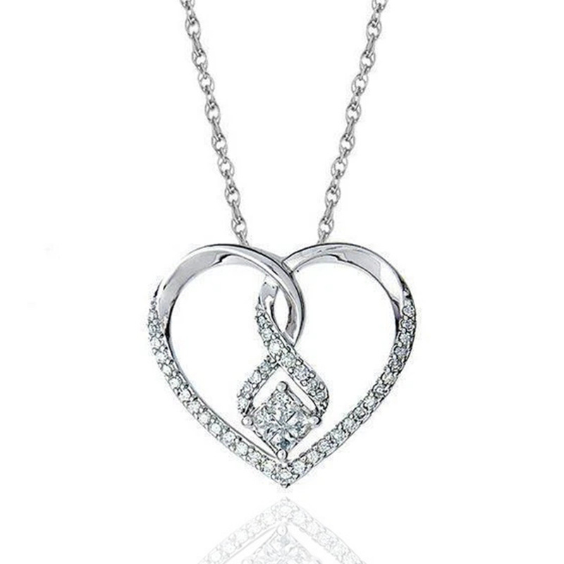 Korean style necklace simple shining heart-shaped zircon pendant clavicle chain Valentine's Day gift for girlfriend