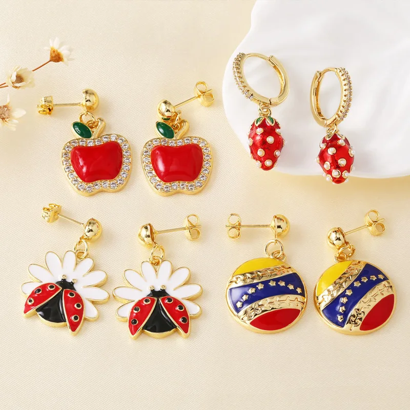 AS jewelry new oil-drip copper plated 18k gold fruit insect strawberry earrings earrings female ery28