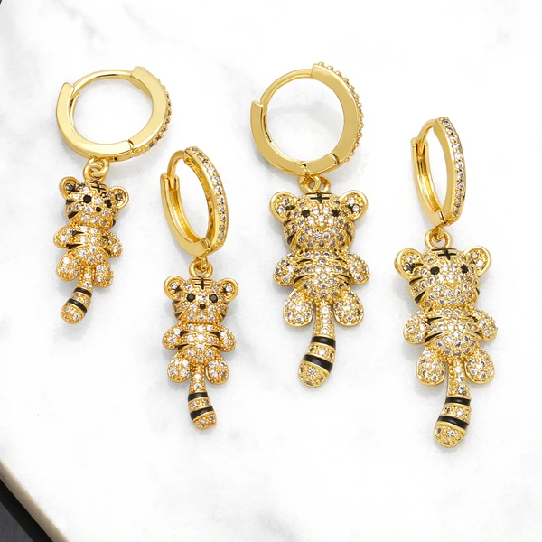 European and American hot selling fashion simple cute little tiger earrings high-grade sense of versatile earrings jewelry eru41