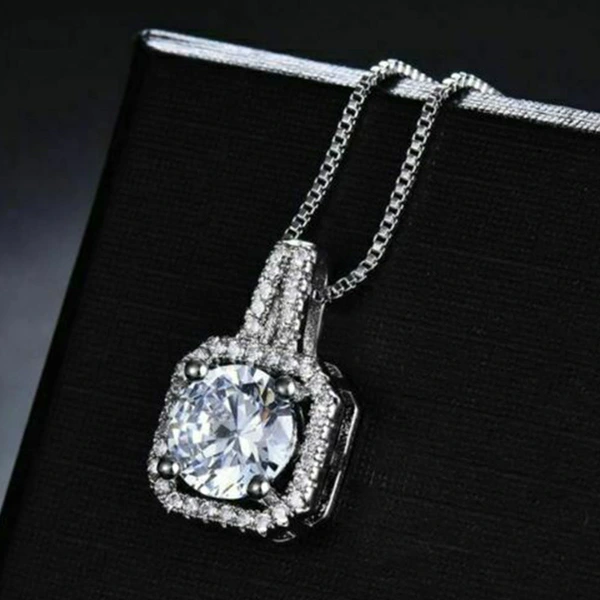 New Korean style simple ladies short clavicle chain square diamond zircon pendant necklace