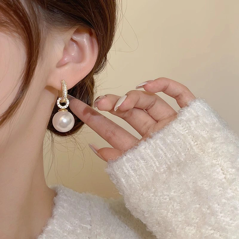 Live broadcast gentle new imitation pearl earrings with diamonds shining ladies elegant jewelry princess hot accessories
