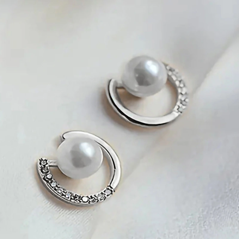  Ladies imitation pearl earrings for women, circle design, micro-inlaid zircon earrings, exquisite and fashionable earrings