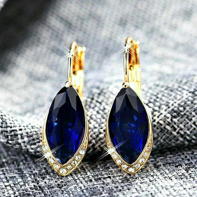  Temperamental design earrings inlaid with marquise-shaped glass earrings, best-selling fashion all-match earrings
