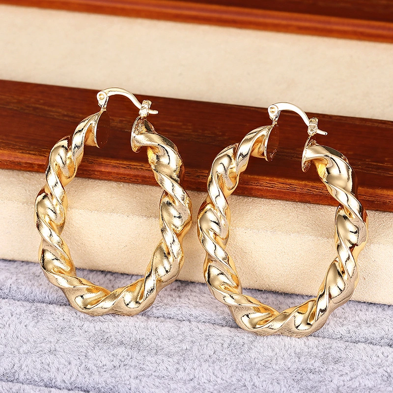 New wholesale earrings for women with smooth glossy design and spiral jewelry factory direct sales